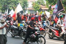 Demo BBM, Mahasiswa...