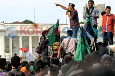 KMP Galang Dukungan...