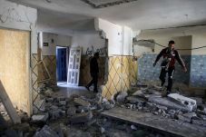 HRW: Hentikan Penghancuran...