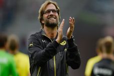 Klopp Tertarik Latih...