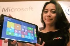 Performa Laptop, Form...