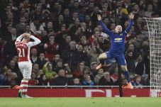 Gol Gibbs-Rooney Antar...