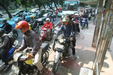 17 Desember 2014, Motor...