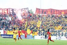 Berkacalah pada Bobotoh