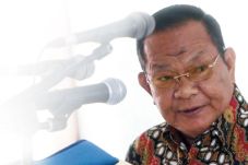Ramlan Comel Minta Dibebaskan