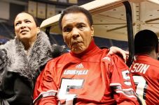 Muhammad Ali Masih Sehat!