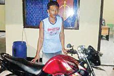Sopir Gudang Beras Sikat...