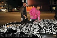 Chris Brown Buat Grafiti...