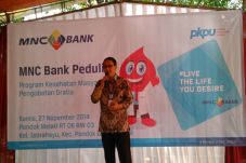 MNC Bank Gelar Pengobatan...