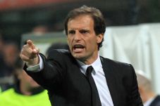 Allegri Bidik Juara...