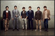 Shinhwa Comeback &...