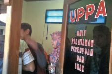 Staf Bupati Lecehkan...