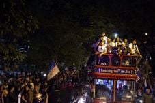 Persija dan Persib Mundur