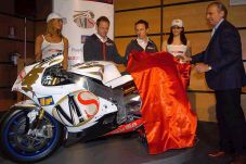 Aprilia Menjanjikan...