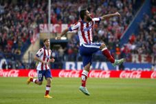 Bungkam Super Depor,...