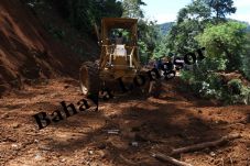Longsor Landa 8 Kecamatan...