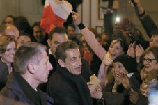 Pimpin Partai, Sarkozy...