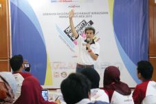 Perkuat Branding untuk...