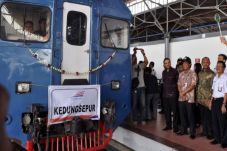 Komuter Gubug-Weleri...
