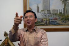 Ahok Tunggu Keputusan...