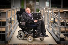 Stephen Hawking Ingin...