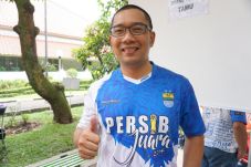 Ferdinand Hengkang,...