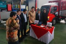 Layanan Truck Center...