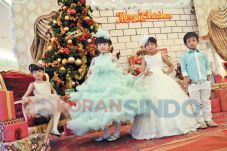 Busana Natal Mirip Bidadari
