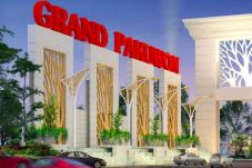 Pakuwon Kembangkan Giant...