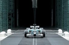 Force India Manfaatkan...