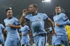 Comeback City Tendang...