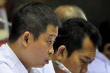 Tiga Menteri Terima...