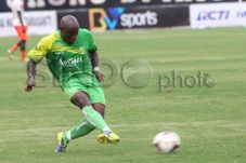 Persib Ikat Striker...