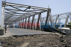 Jembatan Comal Dibuka...