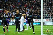 Newcastle Bocorkan Cara...