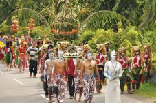 Parade dan Karnaval...