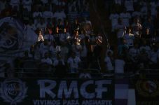 Madrid Hukum 17 Fans...