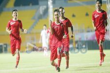Merah Putih Tertahan...
