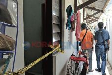 Teridentifikasi, Kos...