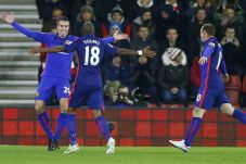 Assist Rooney dan Pundi...