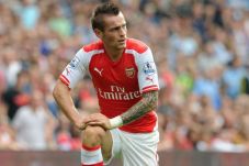 Debuchy Comeback lawan...