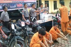 Sindikat Uang Palsu...