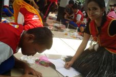 Gembiranya Sigit dan...