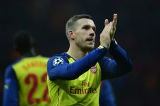 Cetak Dua Gol, Wenger...