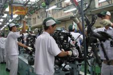 AHM Menjadi Produsen...