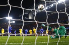 Chelsea Kirim Sporting...