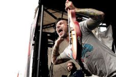 Gitaris Every Time I...