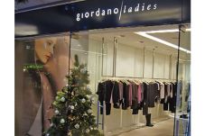 Diskon hingga 80% Giordano...