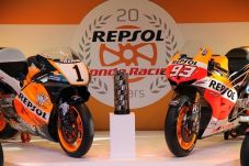 Marquez Ahli Sihir,...