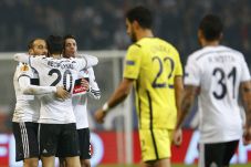 Besiktas Rebut Puncak...